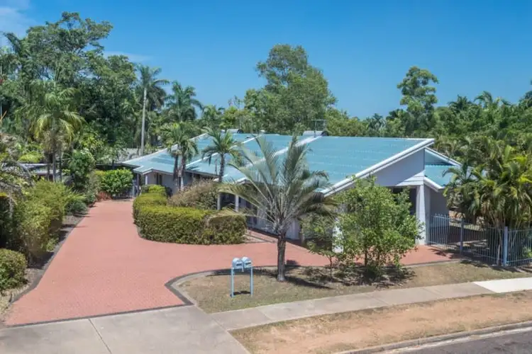 1/44 Sibbald Crescent, Woodroffe NT 830