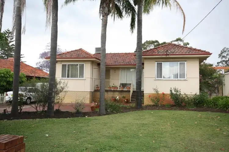 14 Aliffe, Morley WA 6062