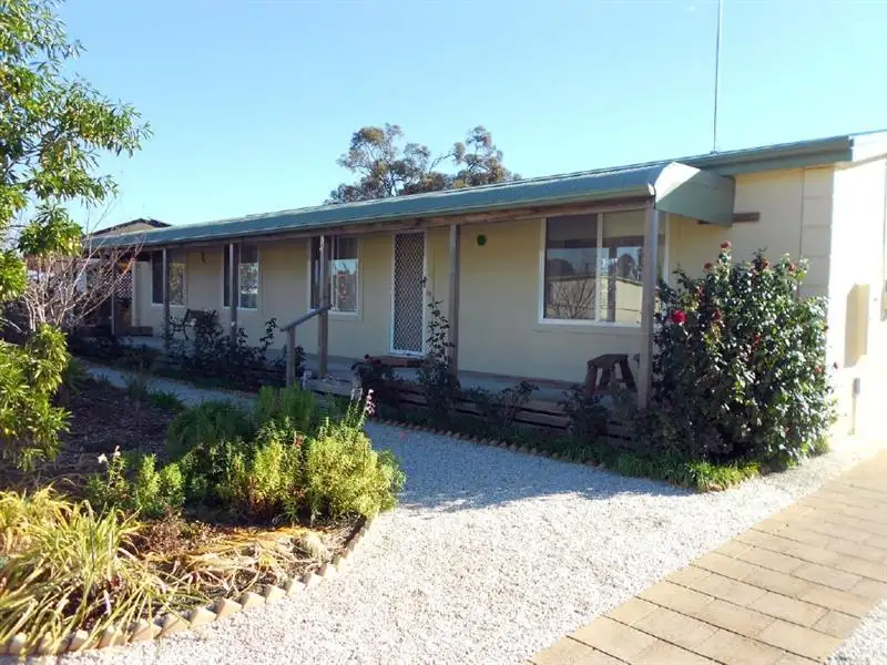Main view of Homely house listing, 4 Beryl Court, Bordertown SA 5268