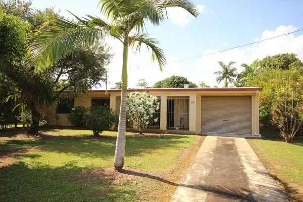 25 Woomala Street, Woree QLD 4868
