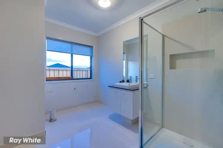 Seventh view of Homely house listing, 25 Vantage Place, Truganina VIC 3029