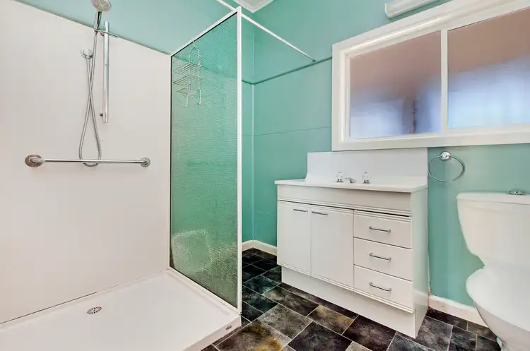 Fifth view of Homely house listing, 13 Eversley Street, Hamilton VIC 3300