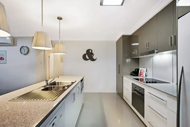 Fifth view of Homely house listing, 10 Fallon Drive, Middle Ridge QLD 4350