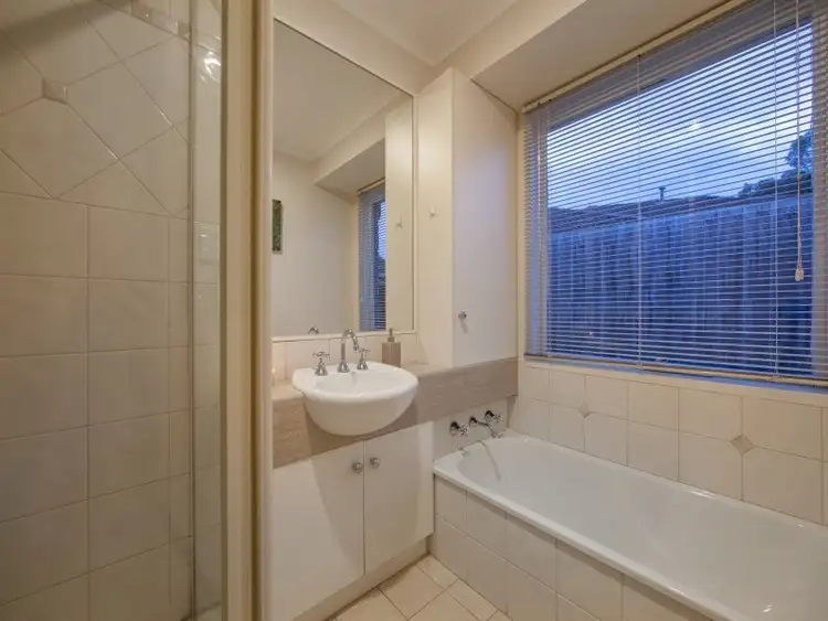 Seventh view of Homely house listing, 88 Raphael Crescent, Frankston VIC 3199
