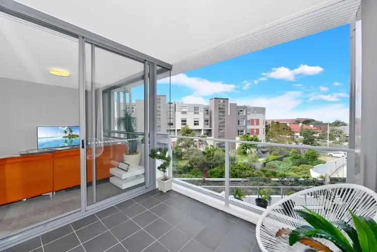 Second view of Homely apartment listing, 203/2-8 Pine Avenue, Little Bay NSW 2036
