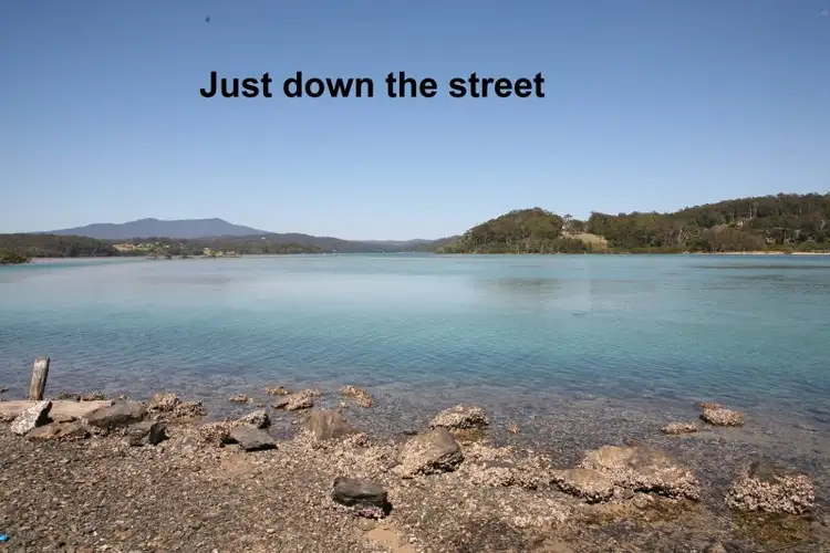 2 Princes Highway, Narooma NSW 2546
