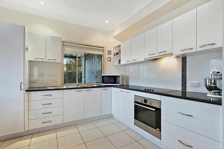 Second view of Homely townhouse listing, 2/696 Oxley Road, Corinda QLD 4075