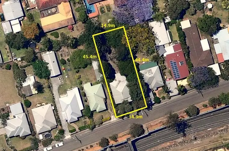 27 Myla Terrace, Tennyson QLD 4105