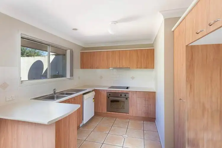 Second view of Homely townhouse listing, 27/25 Buckingham Place, Eight Mile Plains QLD 4113