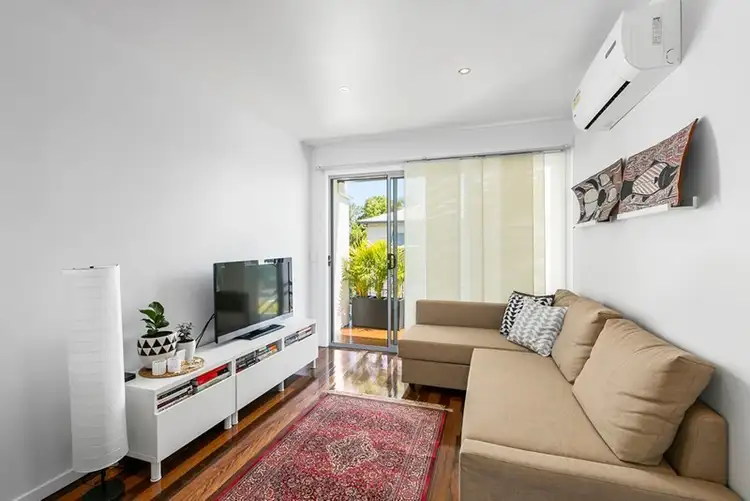 Fifth view of Homely unit listing, 3/19 Gibson Street, Annerley QLD 4103