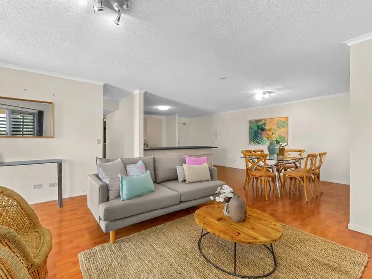 Main view of Homely unit listing, 4/12 Simpson Street, Morningside QLD 4170