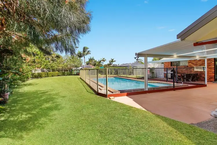 Second view of Homely house listing, 9 Sumach Place, Palm Beach QLD 4221
