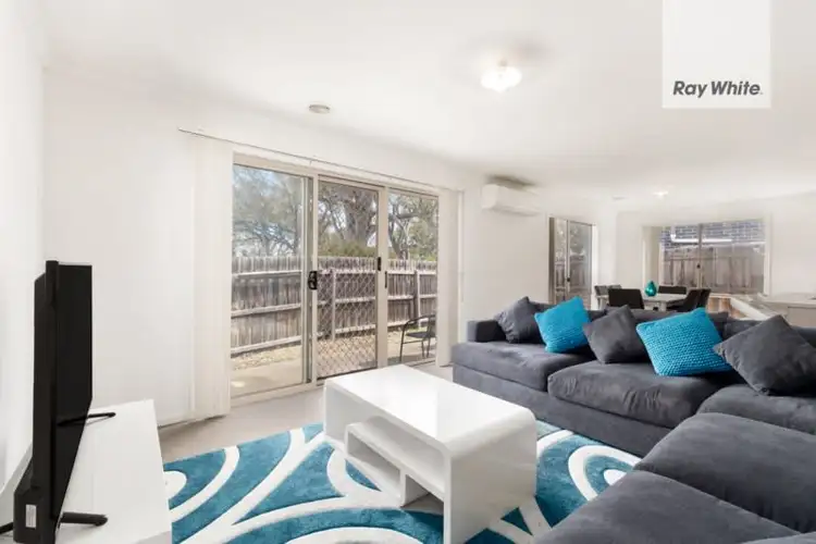 Fifth view of Homely house listing, 8 Glory Street, South Morang VIC 3752