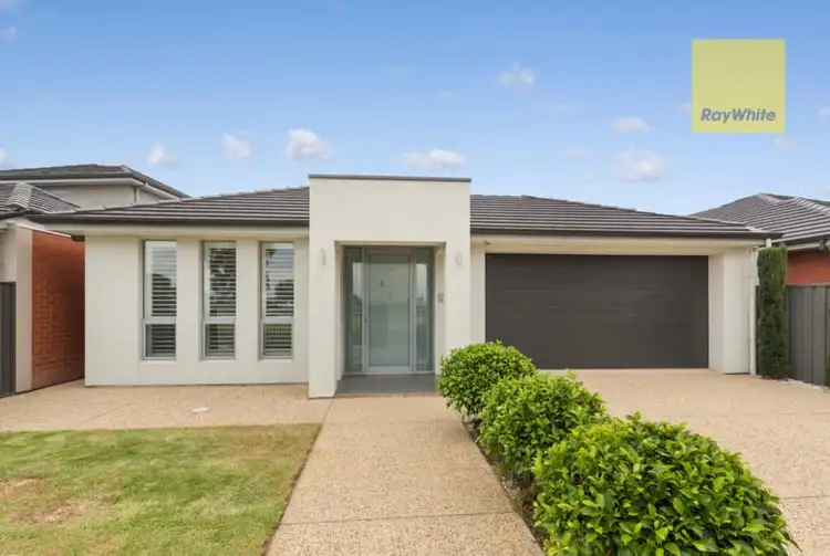 13 Fawnbrake Crescent, West Beach SA 5024