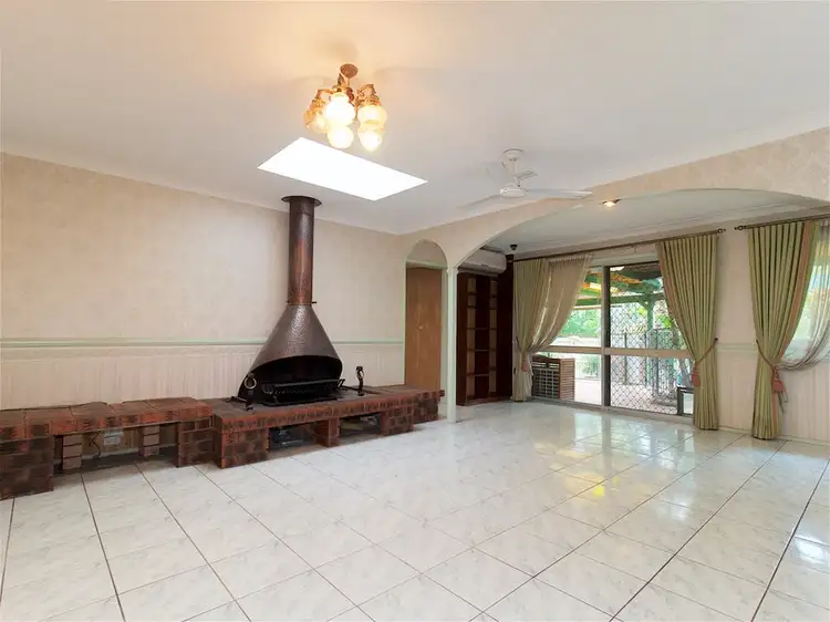 15 Eleanor Avenue, Underwood QLD 4119