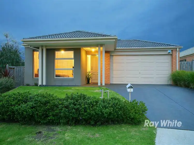 4 Camkerr Place, Lyndhurst VIC 3975