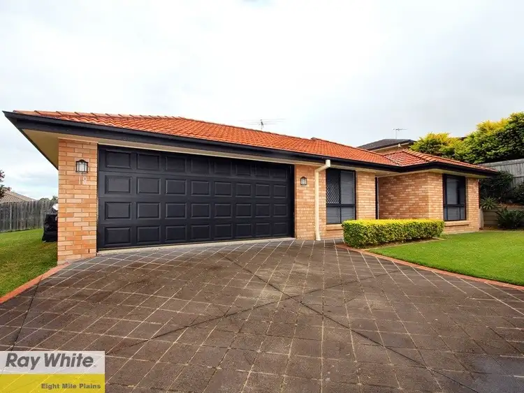 19 Alan Crescent, Eight Mile Plains QLD 4113