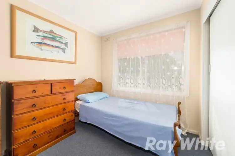 Fifth view of Homely house listing, 2 Mingana Road, Wantirna South VIC 3152