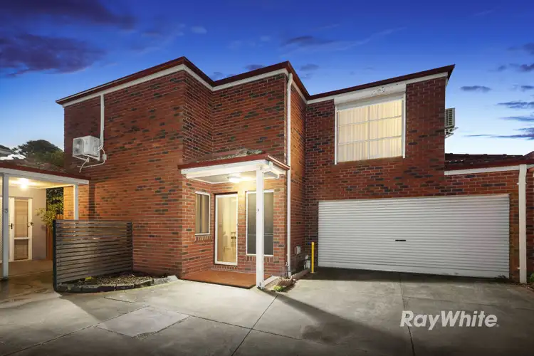 Main view of Homely townhouse listing, 2/23 Manchester Grove, Glen Huntly VIC 3163