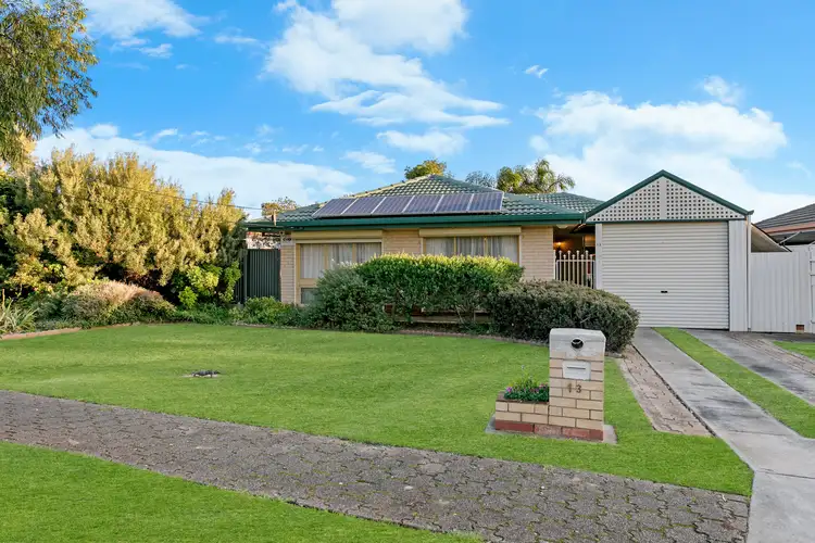 13 Nalimba Avenue, Para Vista SA 5093