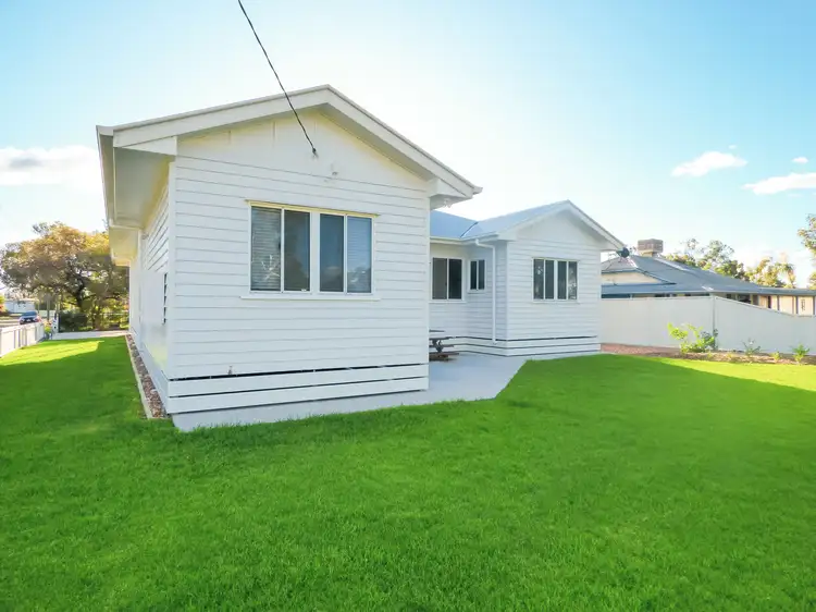 1 Martin Street, Roma QLD 4455