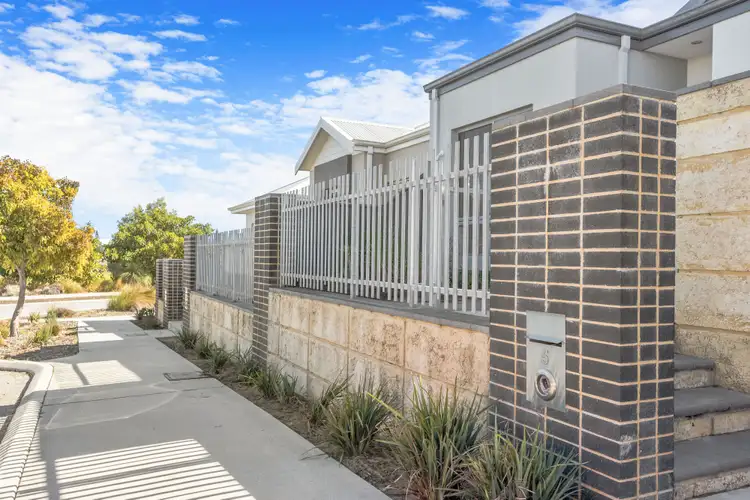 Sixth view of Homely house listing, 5 Cosmia Grove, Jindalee WA 6036