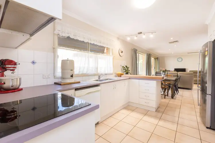Fifth view of Homely house listing, 5 Montana Drive, Mildura VIC 3500