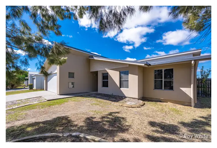Second view of Homely house listing, 2 Maree Crescent, Gracemere QLD 4702