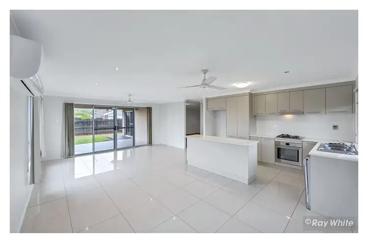 Fifth view of Homely house listing, 2 Maree Crescent, Gracemere QLD 4702