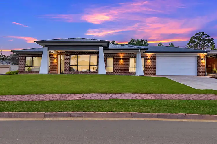 14 Derwent Terrace, Valley View SA 5093