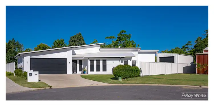 Second view of Homely house listing, 11 Bradley Place, Kawana QLD 4701