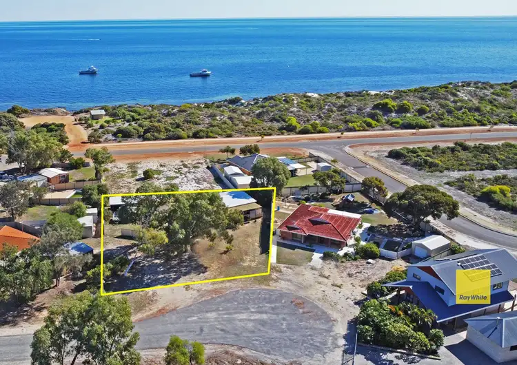 Second view of Homely house listing, 4 Morrison Place, Leeman WA 6514