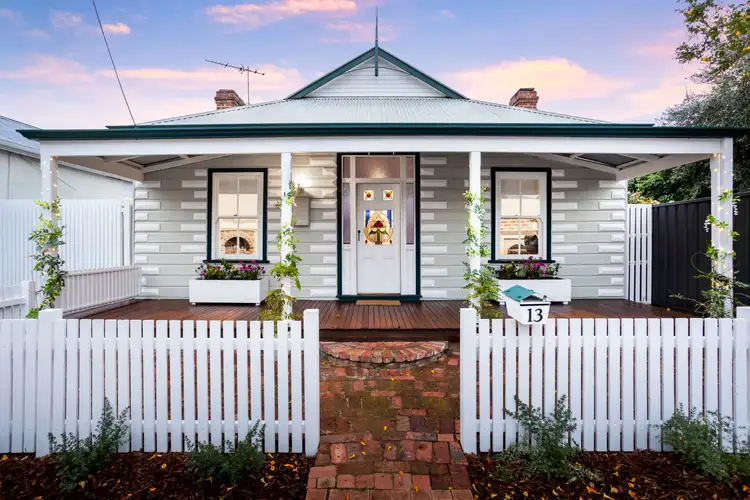 13 Hubert Street, Guildford WA 6055