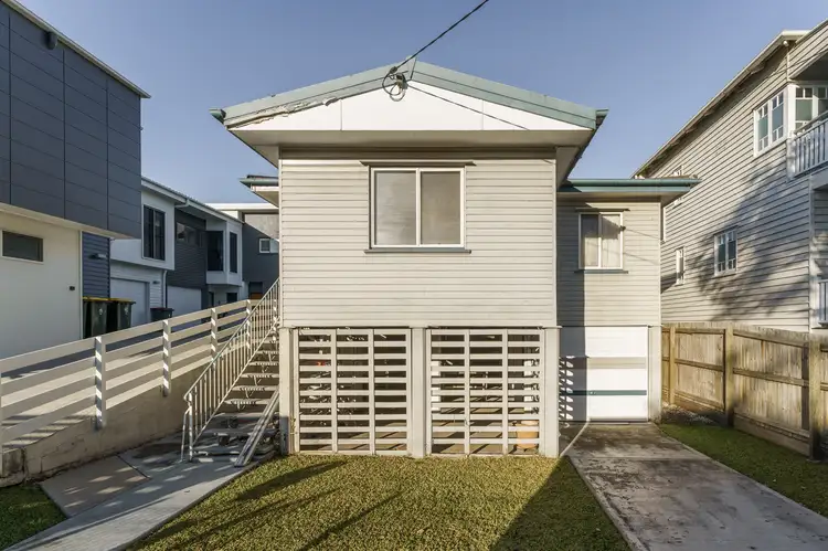 76 Smallman Street, Bulimba QLD 4171