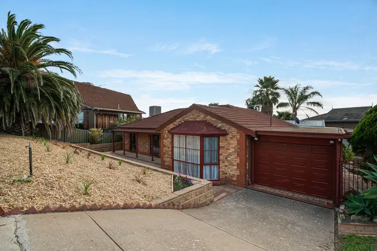 5 Kanowna Street, Hallett Cove SA 5158
