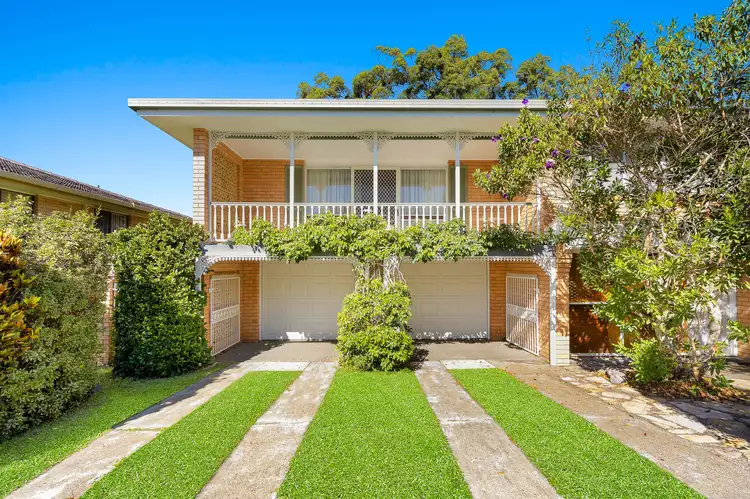 21 Crestgarden Street, Macgregor QLD 4109