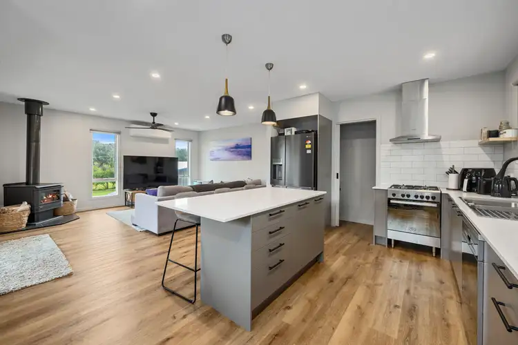 44 Saturn Parade, Venus Bay VIC 3956