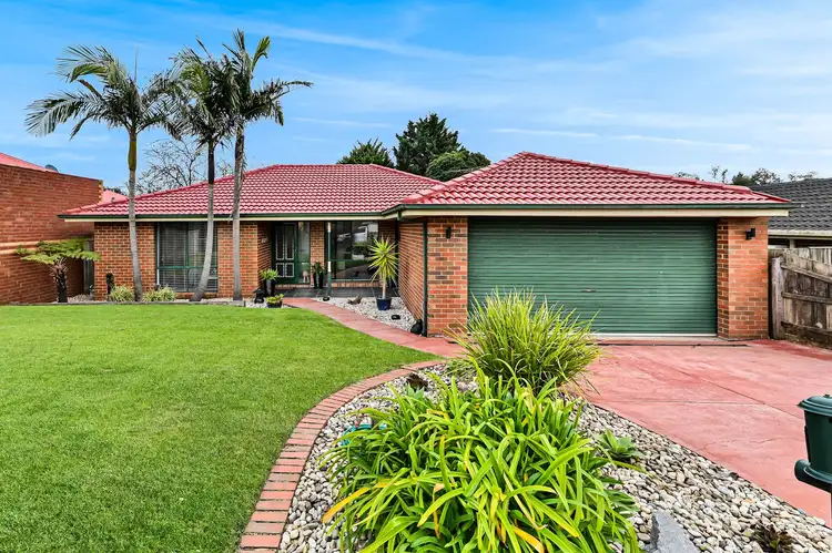 13 Spencer Court, Berwick VIC 3806