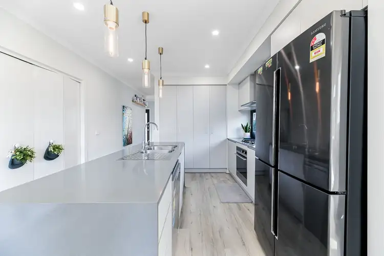 Fifth view of Homely house listing, 9 Crabtree Crescent, Berwick VIC 3806