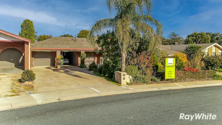 Second view of Homely house listing, 4 Nabilla Crescent, Strathdale VIC 3550