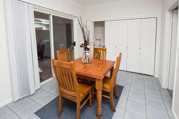 Fourth view of Homely unit listing, 2/82 Stradbroke Avenue, Swan Hill VIC 3585