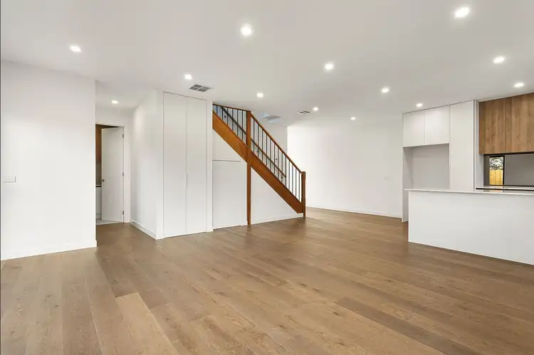 3/64 Darebin Boulevard, Reservoir VIC 3073