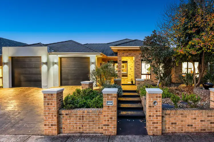28 Marsh Grove, Berwick VIC 3806