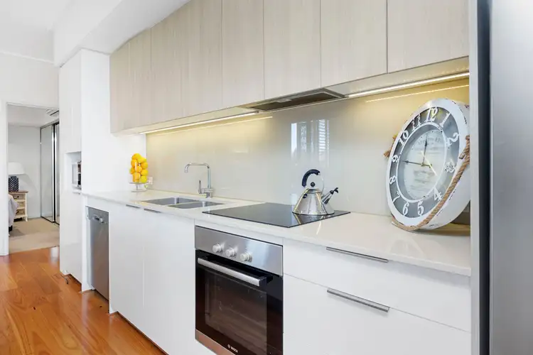 Fifth view of Homely apartment listing, 9/1 Freshwater Parade, Claremont WA 6010