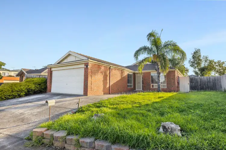 33 Southern Cross Drive, Roxburgh Park VIC 3064
