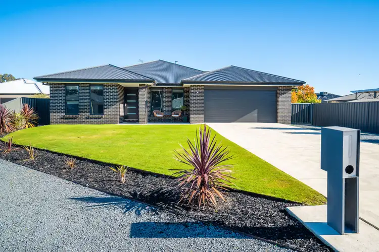 Sixth view of Homely house listing, 8 Maddison Avenue, Corowa NSW 2646