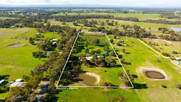 35 Taminick Gap Road