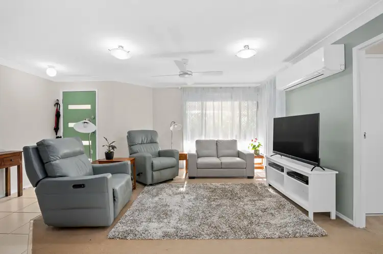 Third view of Homely house listing, 8 Rae Court, Mount Warren Park QLD 4207