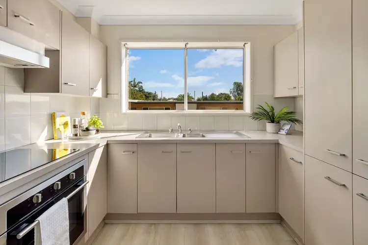 Sixth view of Homely apartment listing, 5/64 Junction Road, Clayfield QLD 4011