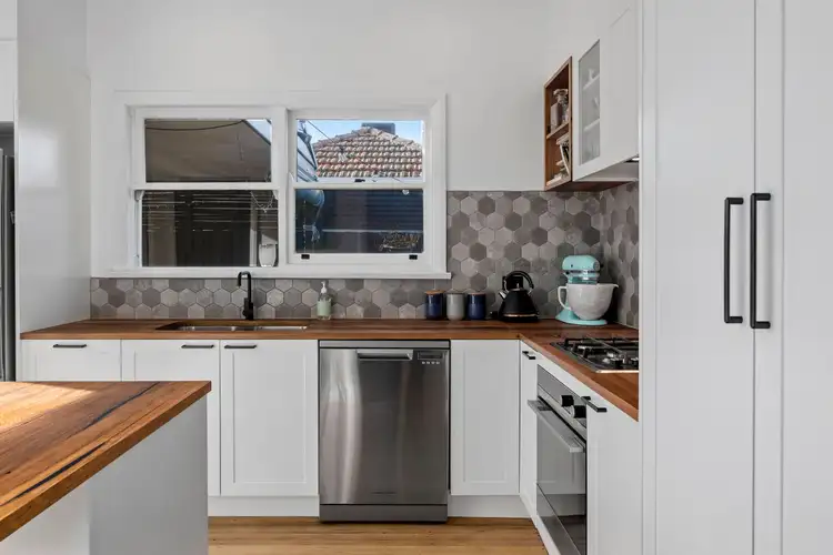 Fifth view of Homely house listing, 1/11 Maxwell Street, Lalor VIC 3075